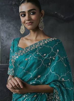 cyan organza sequinece work party wear saree 3