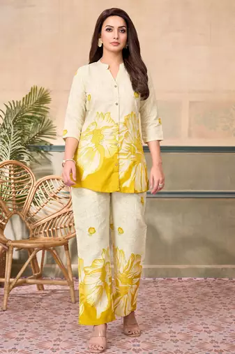 Cream yellow printed rayon 2-pieces co-ord sets for women