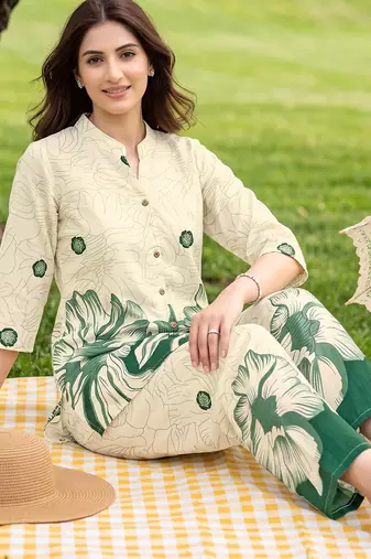 Cream green printed rayon 2-pieces co-ord sets for women