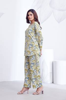 Sky printed rayon 2-pieces co-ord sets for women 4