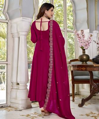 Maroon cp vichitra embroidered suit set 3