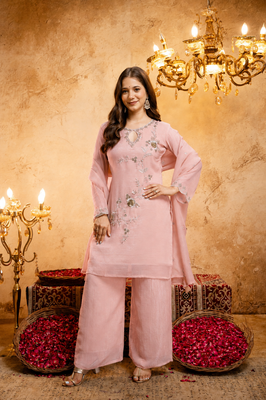 Pink embroidered kurta palazzo set with dupatta 2