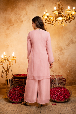 Pink embroidered kurta palazzo set with dupatta 4