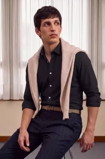 Men's Plain Black Casual Wear Spread Collar Shirt