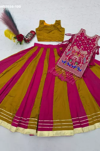 pink silk blend plain thread work circular lehenga Lehenga Choli for Navratri