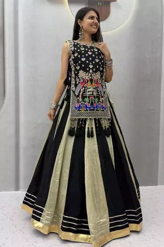black silk blend plain thread work circular lehenga Lehenga Choli for Navratri