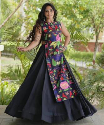 black cotton-poly plain thread work circular lehenga Lehenga Choli for Navratri 3