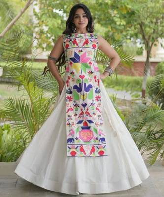 white cotton-poly plain thread work circular lehenga Lehenga Choli for Navratri 1