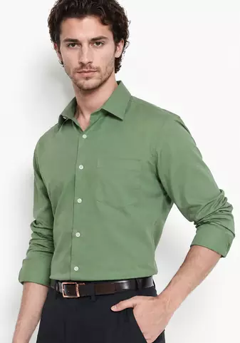 Men's Plain Green Spread Collar Cotton Blended Casual Wear Shirt