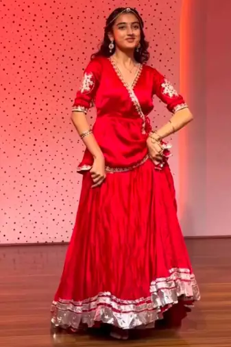red silk blend plain zari circular lehenga Lehenga Choli for Navratri