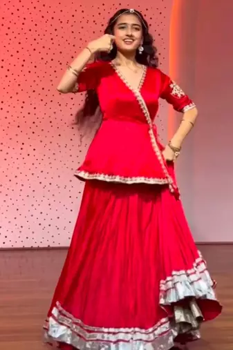 red silk blend plain zari circular lehenga Lehenga Choli for Navratri
