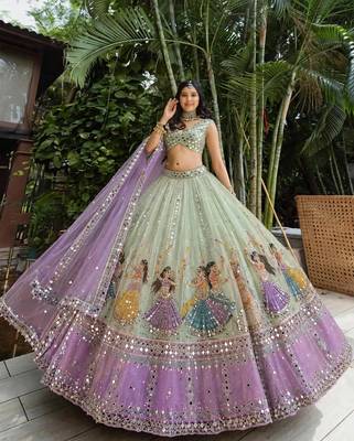 Light Green Navratri Lehenga Choli With Dupatta 3
