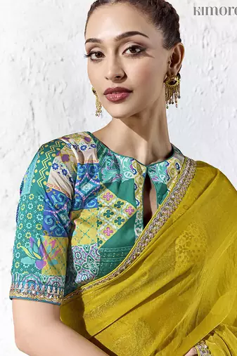 pear silk blend designer border festive wear saree 
