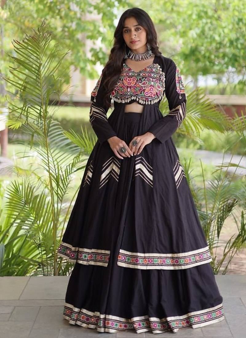 Kora Cotton Lehenga Shrug Set With Gamthi Gota Patti And Mirror Work