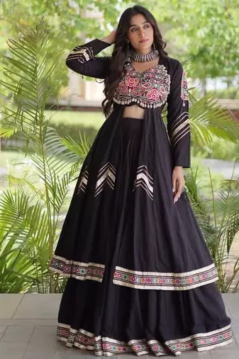 Kora Cotton Lehenga Shrug Set With Gamthi Gota Patti And Mirror Work