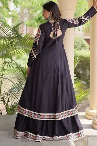 Kora Cotton Lehenga Shrug Set With Gamthi Gota Patti And Mirror Work