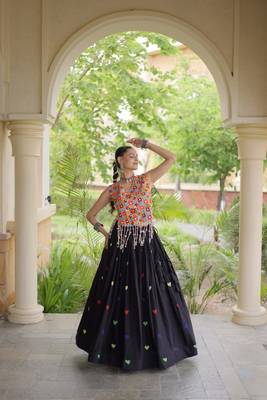 Kora Cotton Lehenga Choli Set With Zari And Mirror Lace Work 2
