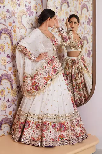 White Navratri Lehenga Choli With Dupatta