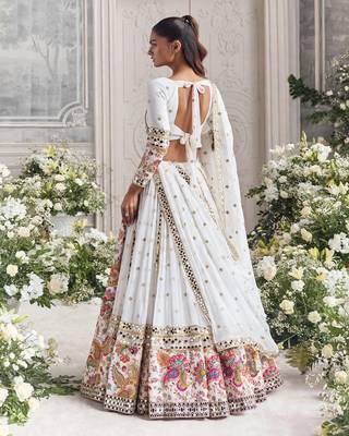 White Navratri Lehenga Choli With Dupatta 3