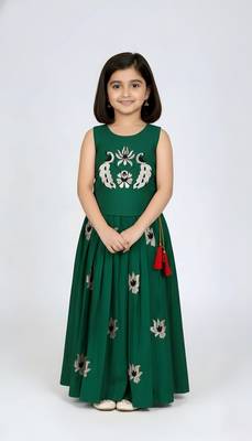 Green south indian embrodairy pattu pavadai silk blend readymade lehenga choli dress for kids 1