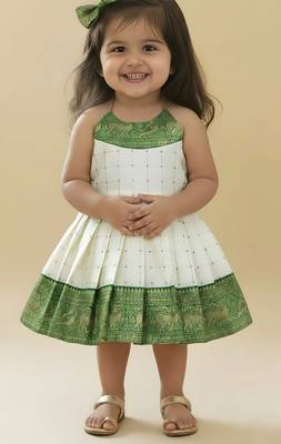 Green south indian readymade traditional pattu pavadai jacquard frock dress for baby girls 2