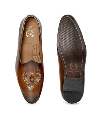 Tan brown solid leather slipons 4