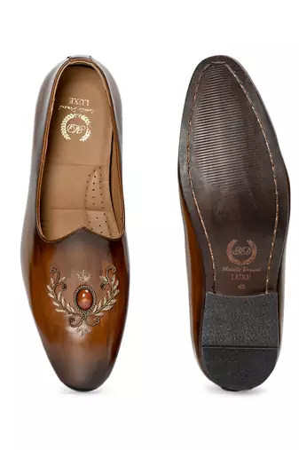 Tan brown solid leather slipons