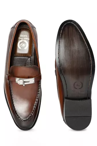 Tan brown solid leather slipons