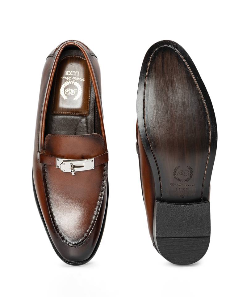 Tan brown solid leather slipons