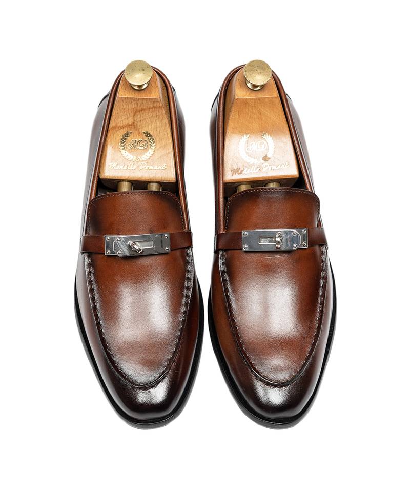 Tan brown solid leather slipons