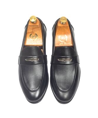 Black synthetic textured slipons 5