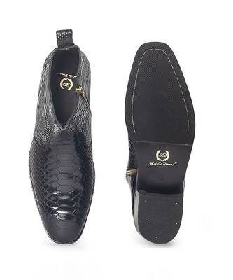 Black serpente leather boots 4