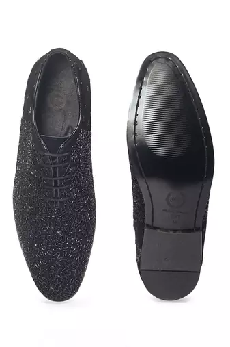 Black riviera glamorous velvet wholecut shoes