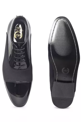Black patent velvet leather oxfords