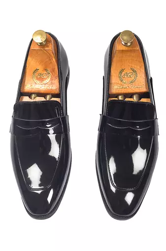 Patent black synthetic slipons