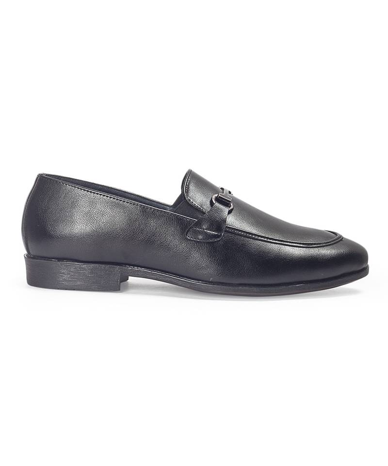Black synthetic buckle slipons