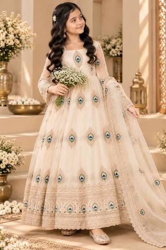 Heavy fendy silk blend embroidery thred and sequnce work off white readymade ethnic gown