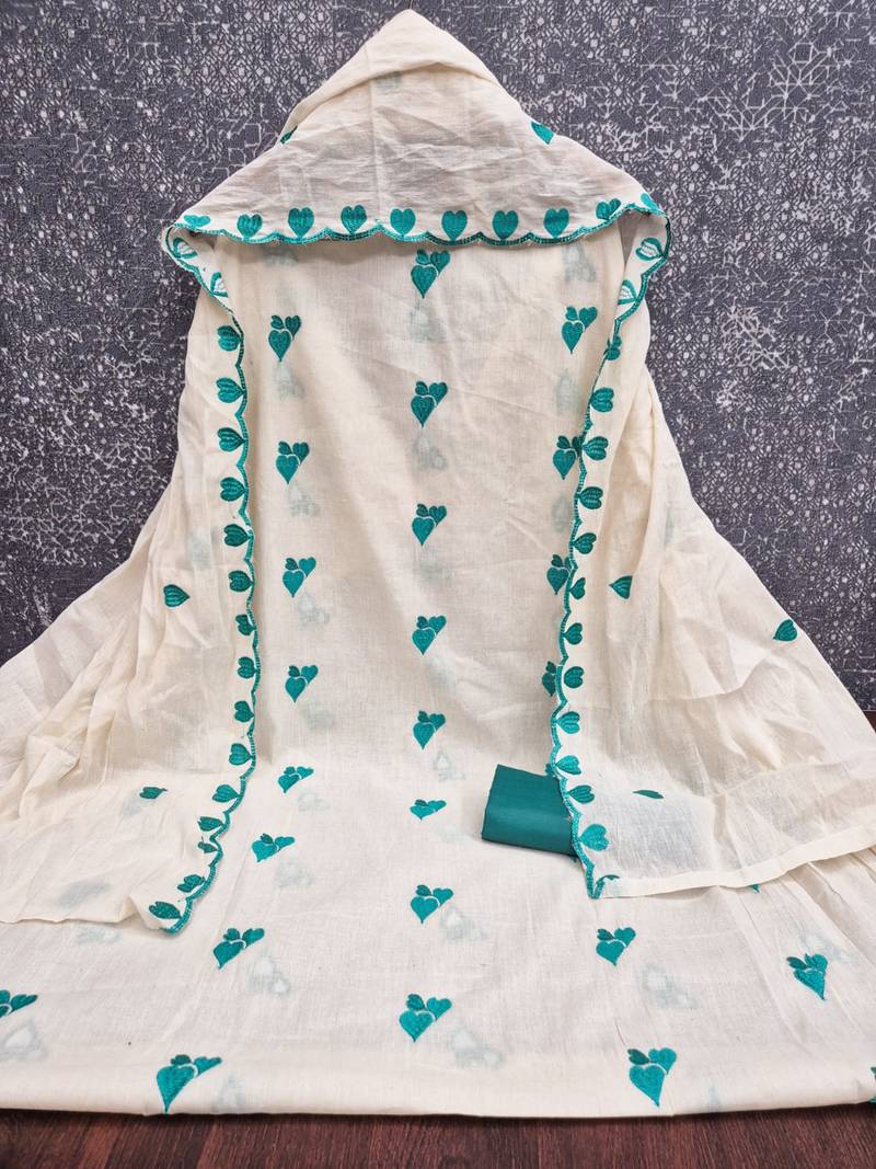 white unstitched thread embroidery with embroidered dupatta cambric dress material