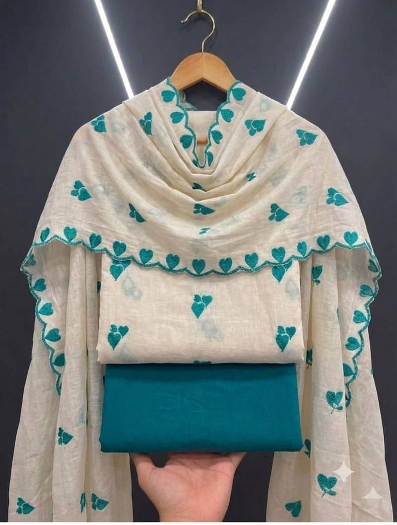 white unstitched thread embroidery with embroidered dupatta cambric dress material