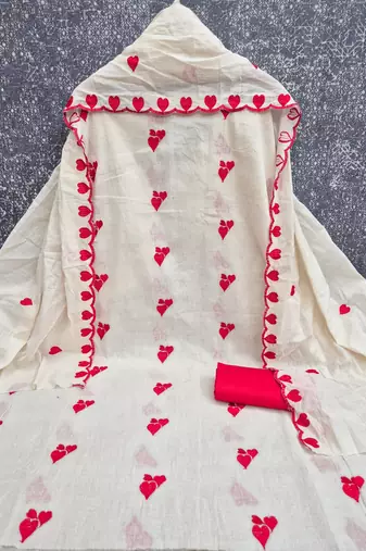 white unstitched thread embroidery with embroidered dupatta cambric dress material