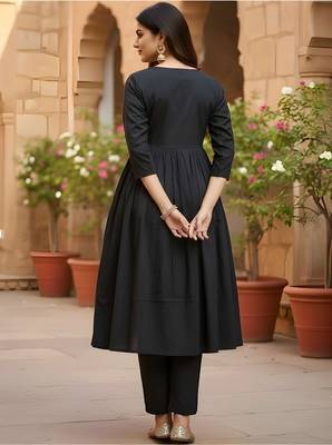 Women's Long Flared V-Neck with Button Details Anarkali shape Empire Waist,Kurta Pant Set 4