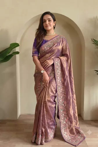 Woven design dual-tone party wear saree with cutwork embroidery detailing