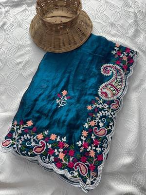 Teal blue silk blend saree with contrast thread embroidery & designer scallop cutwork border with heavy blouse 4