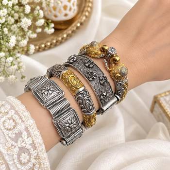 Oxidized Vintage Dual Tone Bangle Set of 4pc, Indian Kada Bracelet, Tribal Boho Jewelry 1
