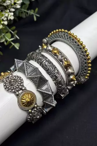 Dual tone And antique kada bangle combo Stack 5 pc