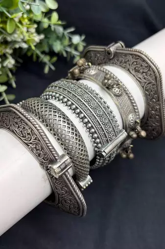 Antique square kada set of 5 pc, vintage handmade bangle kada stack