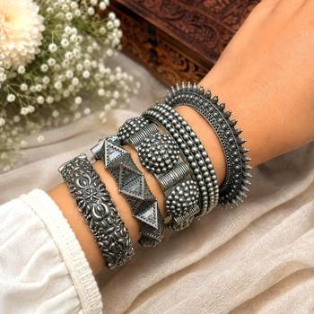 Openable Screw Hand kada Oxidized Silver Bangle Set, 5 Piece Indian Tribal Bracelet Set 1