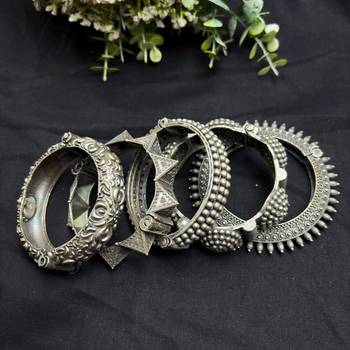 Openable Screw Hand kada Oxidized Silver Bangle Set, 5 Piece Indian Tribal Bracelet Set 3