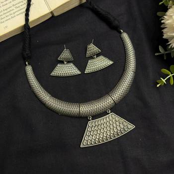 Oxidized Tribal Hasuli Torque Statement Jewelry, Geometric Boho Necklace and Earrings 2