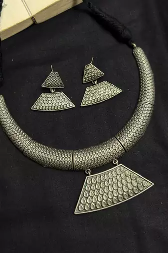 Oxidized Tribal Hasuli Torque Statement Jewelry, Geometric Boho Necklace and Earrings